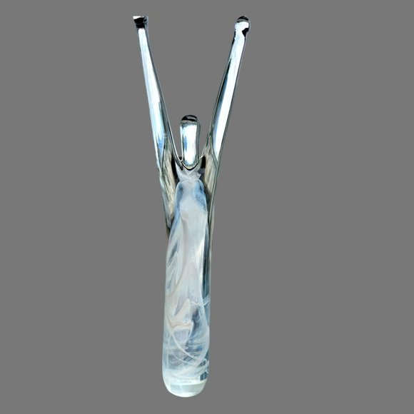 Hand Made Hot Sculpted Art Glass Celebration Figurine by Susan Gottselig - Picture 5 of 12